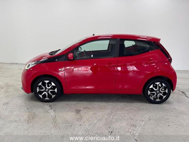 Toyota Aygo Connect 1.0 VVT-i 72 CV 5 porte x-fun
