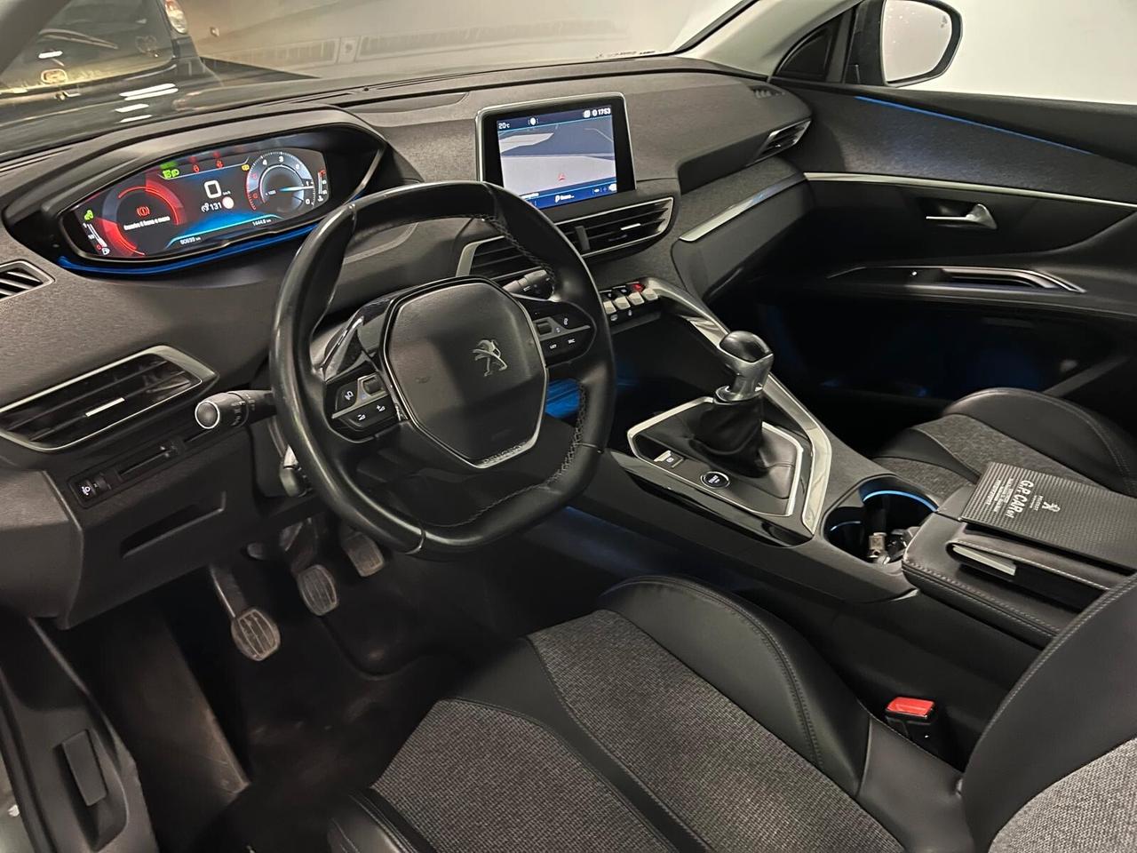 Peugeot 3008 BlueHDi 130 S&S Crossway