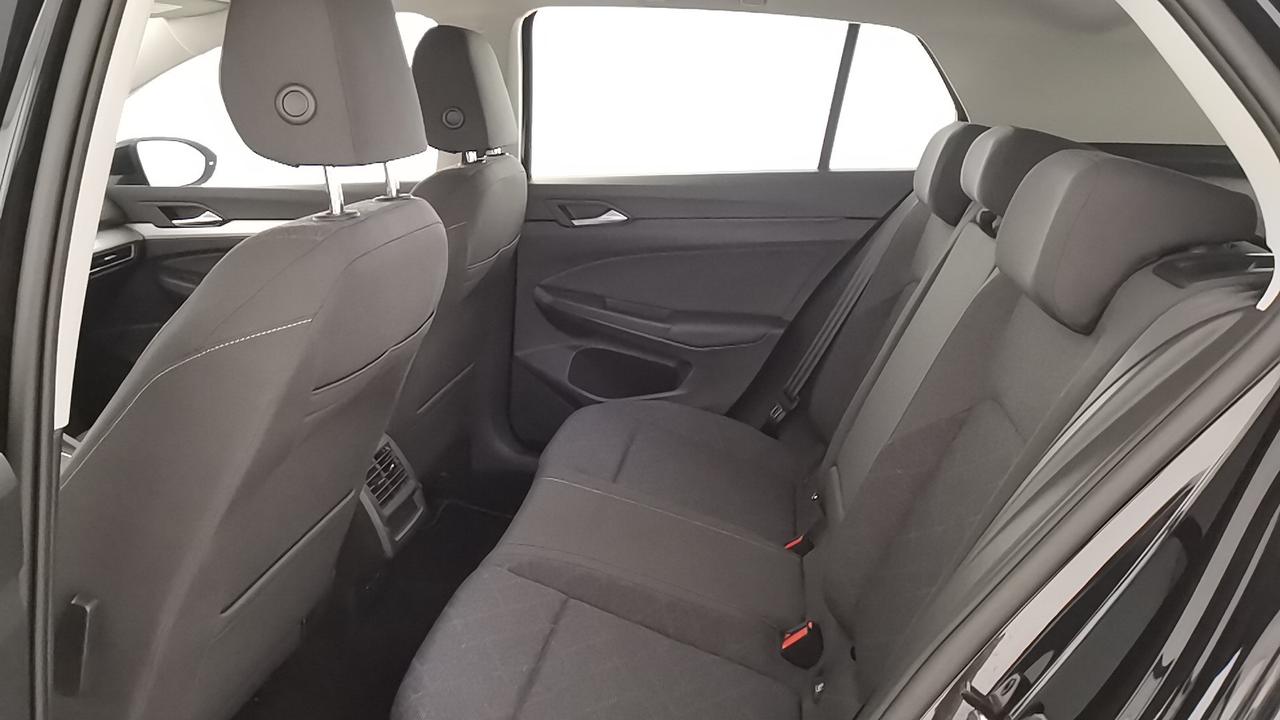 VOLKSWAGEN Golf VIII 2020 - Golf 2.0 tdi Life 115cv dsg