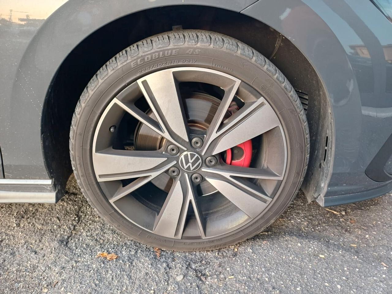 Volkswagen Golf 8 2.0 TDI 200 cv GTD DSG