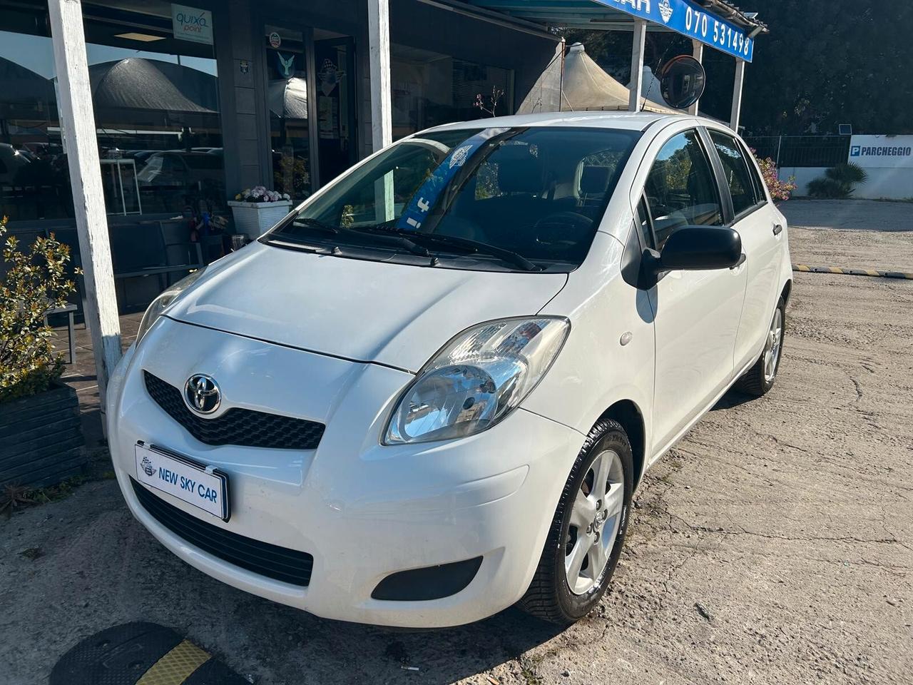 Toyota Yaris 1.0 5 porte Sol