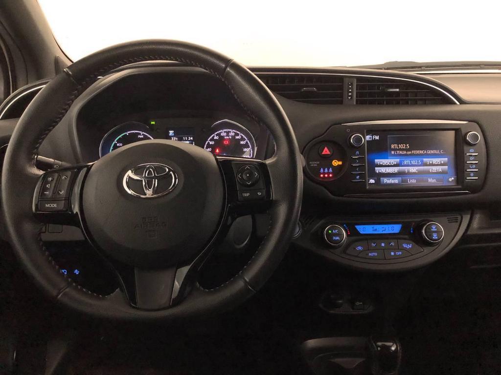 Toyota Yaris 5 Porte 1.5 VVT-i Hybrid Trend White Edition E-CVT