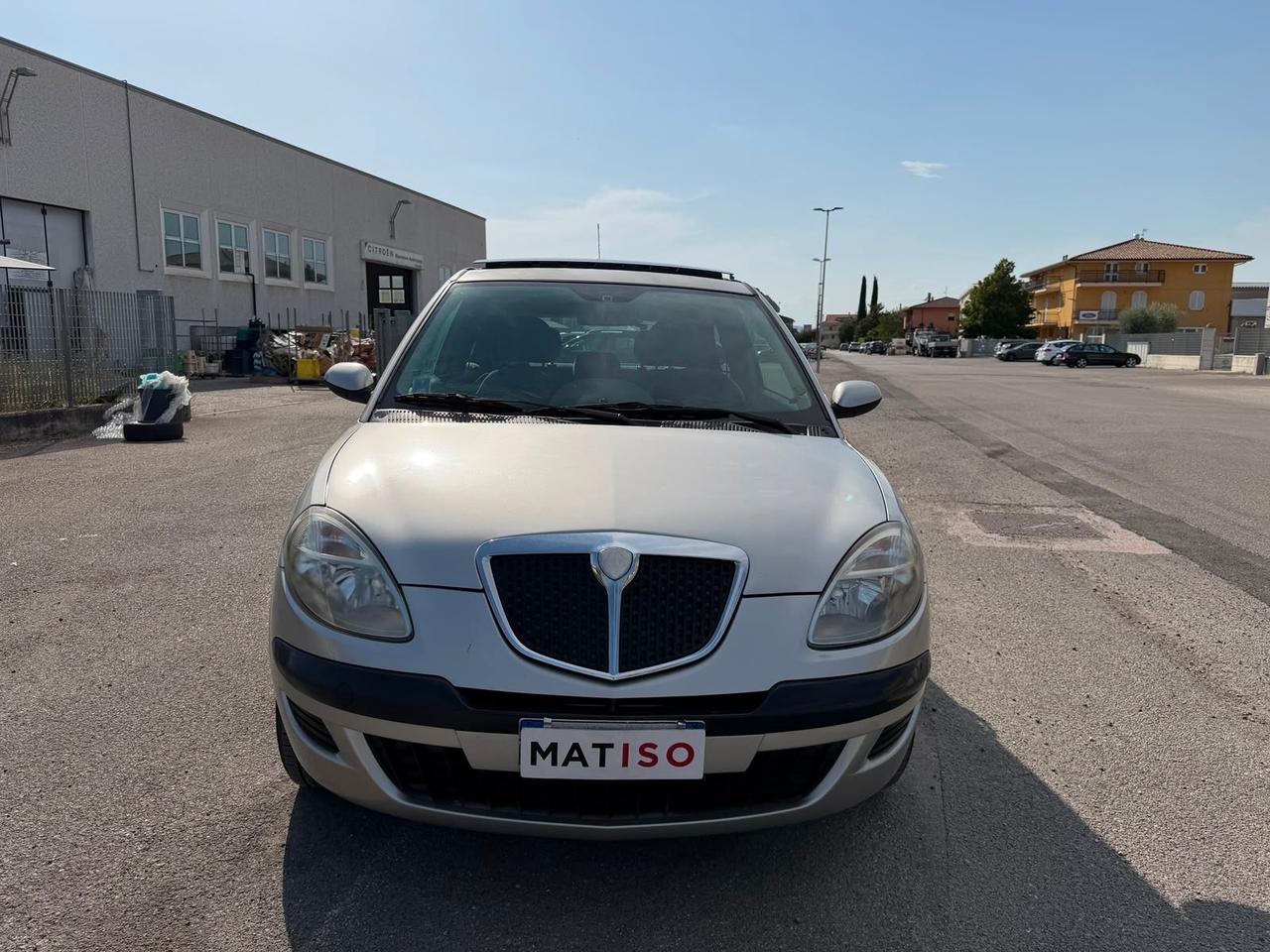 Lancia Ypsilon 1.2