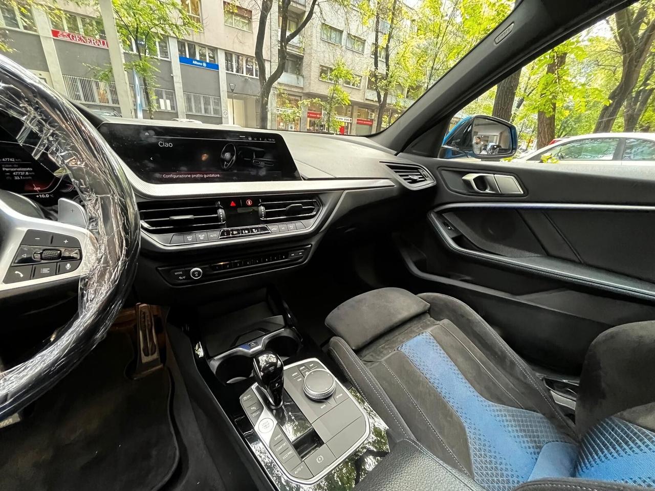 Bmw 120 120i 5p. Msport