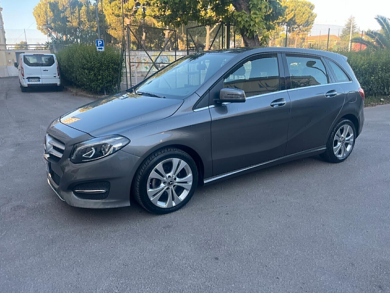Mercedes-benz B 1.6 Cdi Perfetta Da Vetrina Full