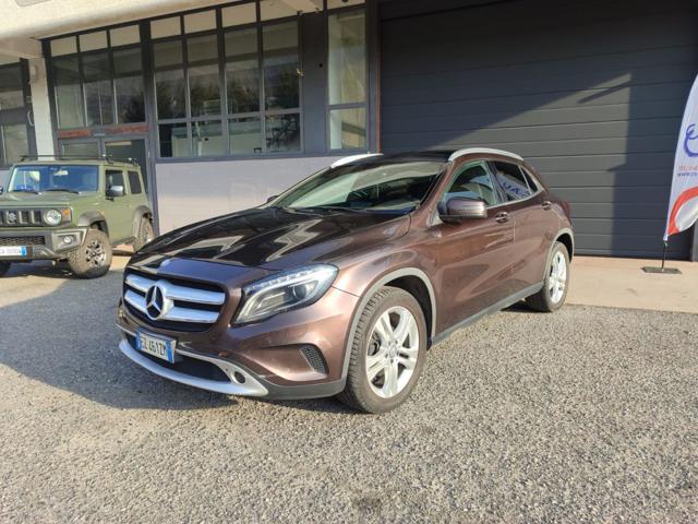 MERCEDES-BENZ GLA 200 d Sport