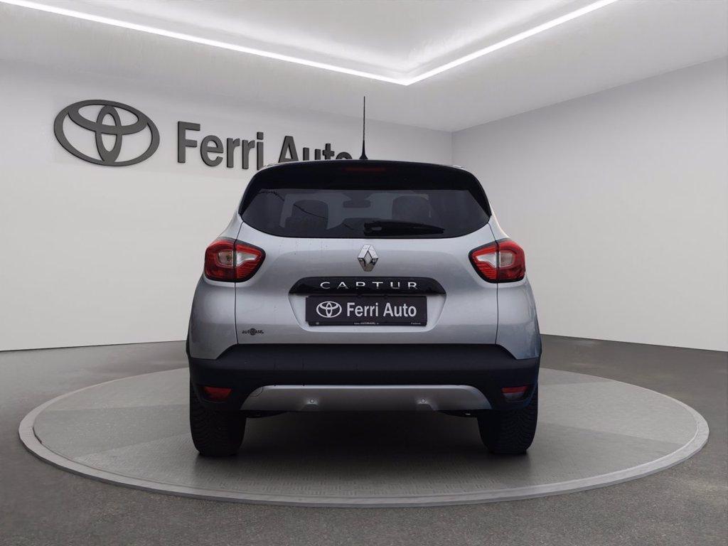 RENAULT Captur 1.2 tce intens (energy r-link) s&s 120cv edc e6 del 2017