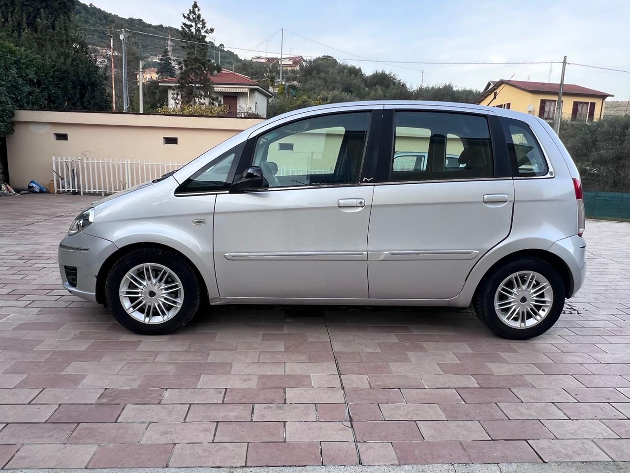 Lancia MUSA 1.3 Mjt 95 CV 5th Avenue