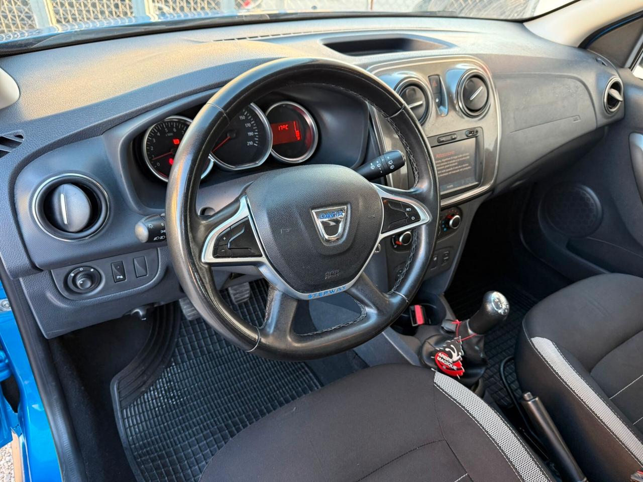Dacia Sandero Stepway 1.5 Blue dCi 95 CV Comfort