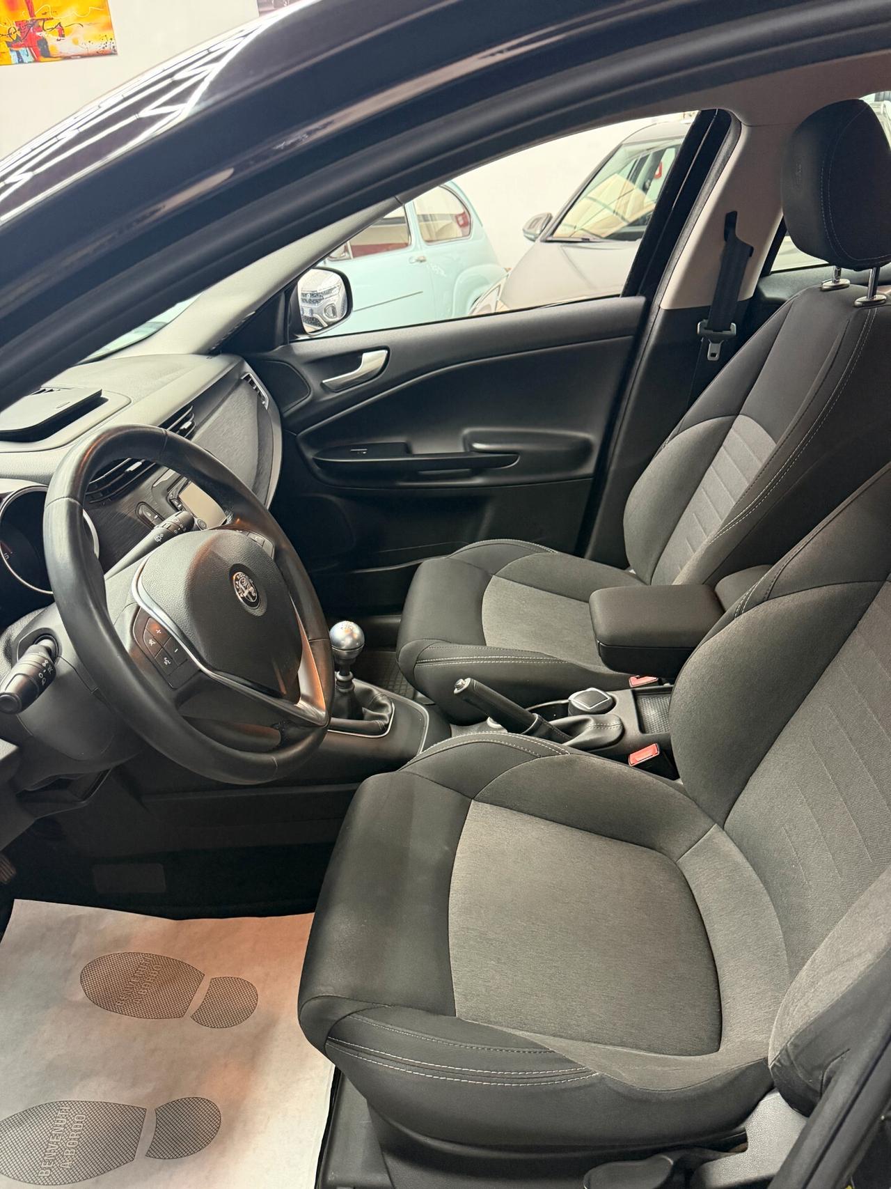 Alfa Romeo Giulietta 1.6 JTDm 120 CV Business