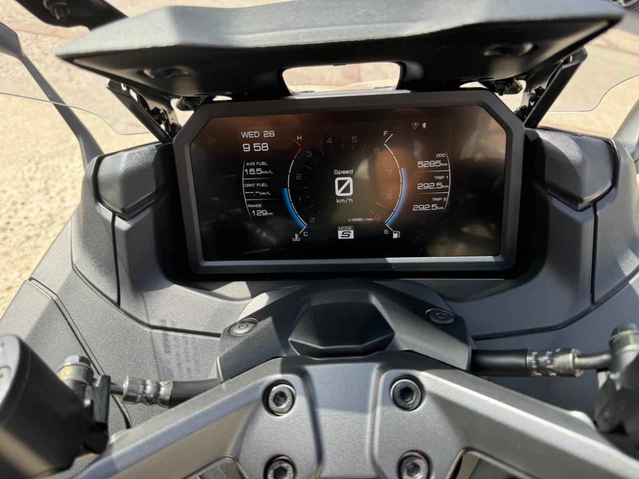 Yamaha TMAX 560