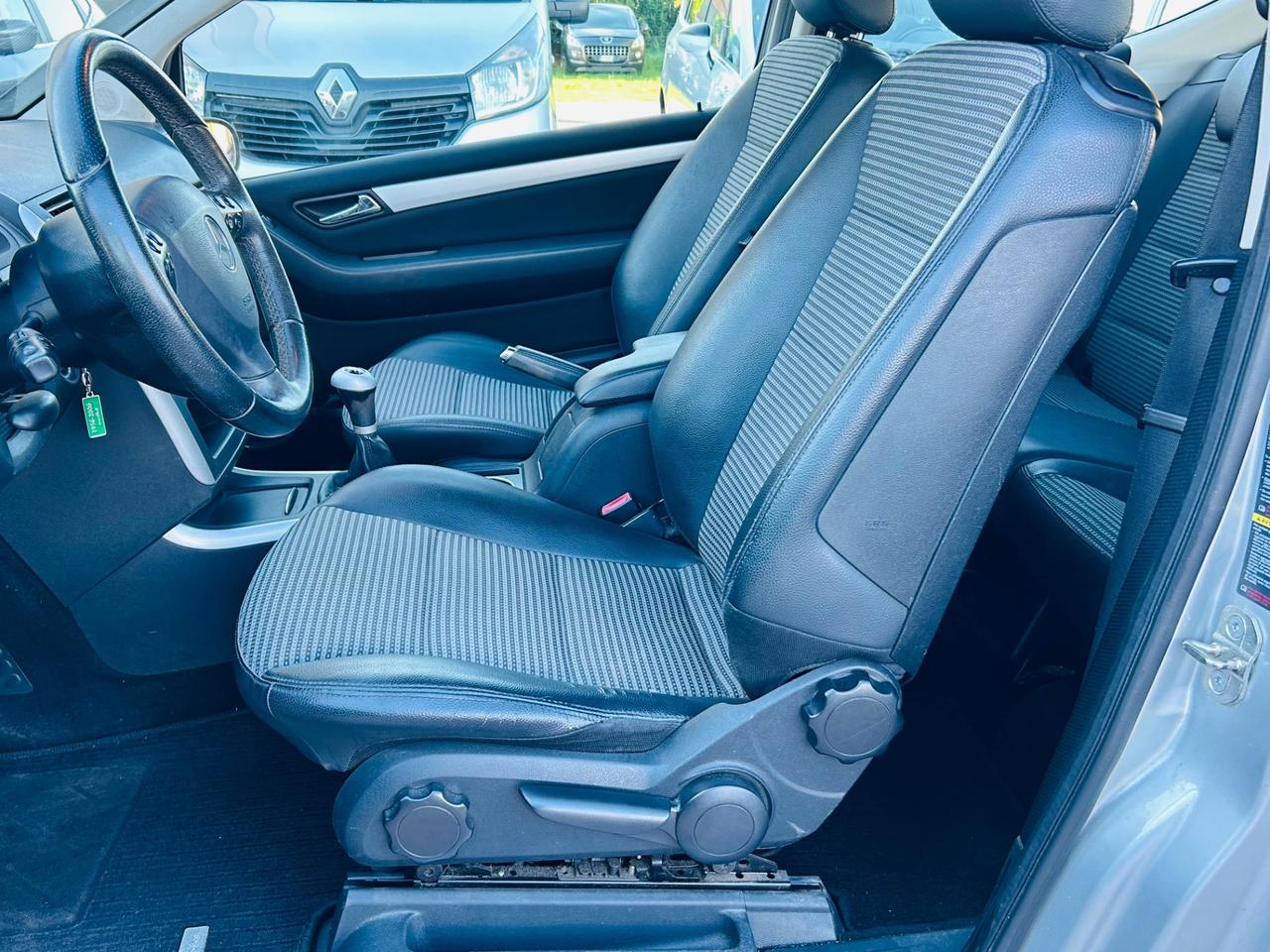 Mercedes-benz A 180 CDI Coupe Avantgarde Edition