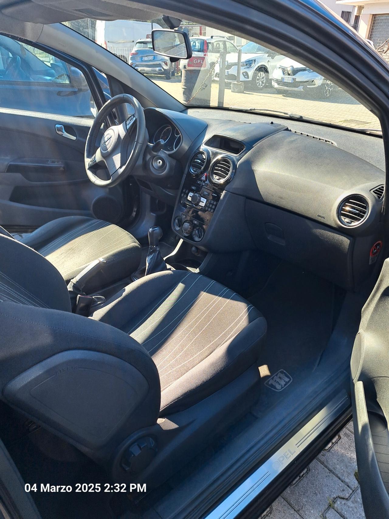 Opel Corsa 1.3 CDTI 90CV 5 porte Cosmo