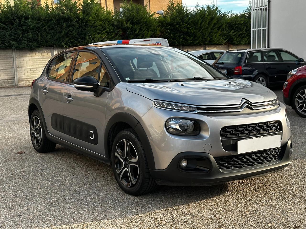Citroen C3 PureTech 82 Shine "NEOPATENTATI"