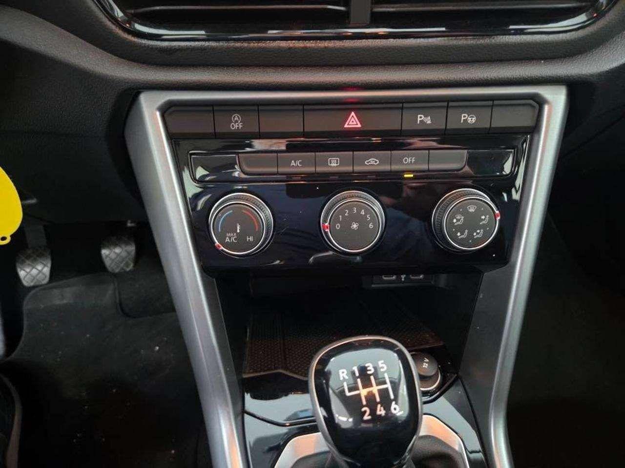 Volkswagen T-Roc 1.0 TSI life