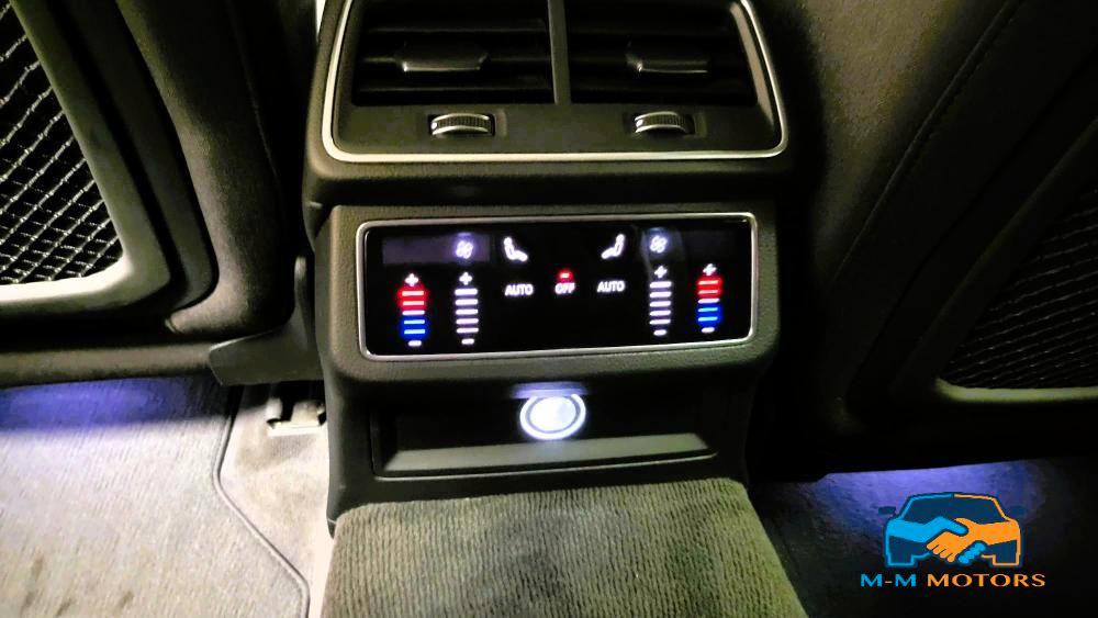 Audi A6 Avant 40 2.0 tdi mhev Business Plus quattro s-tronic