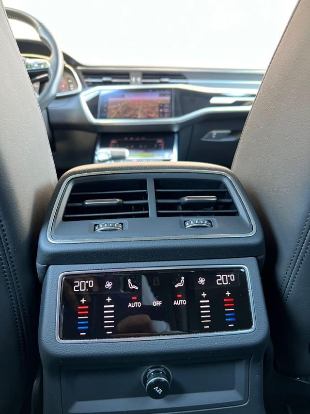 AUDI A6 allroad 45 TDI quattro Matrix ACC Black Pack 20"