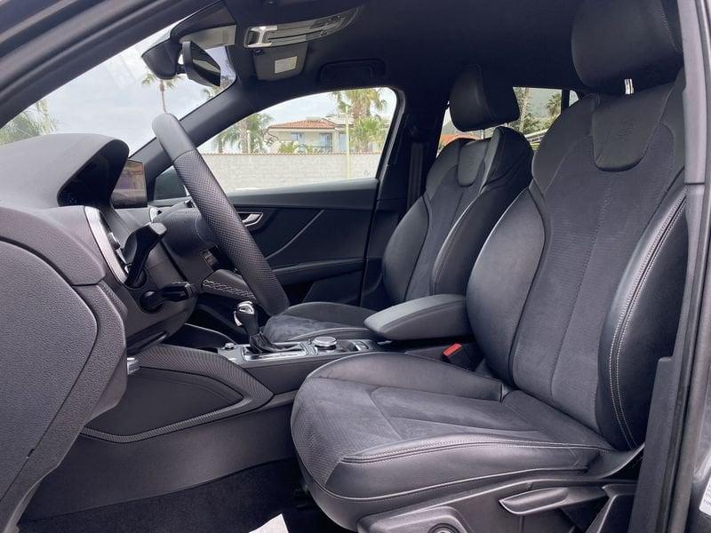 Audi Q2 S Line interno ed esterno 2.0 TDI 150CV s-tronic 35
