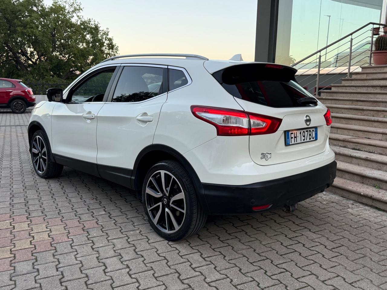 Nissan Qashqai 1.6 dCi 2WD Tekna FULL