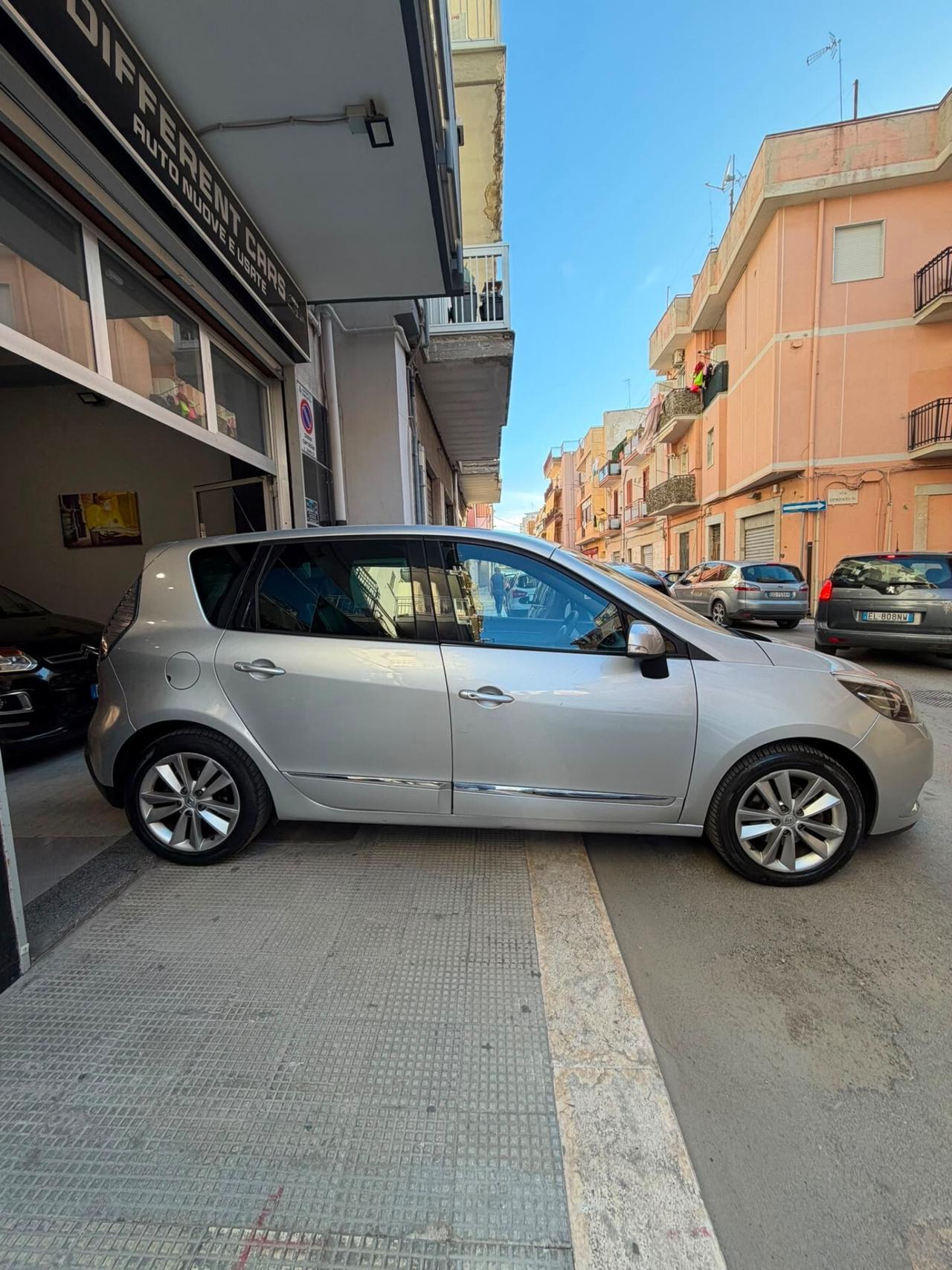 Renault Scenic Scénic XMod 1.5 dCi 110CV Wave