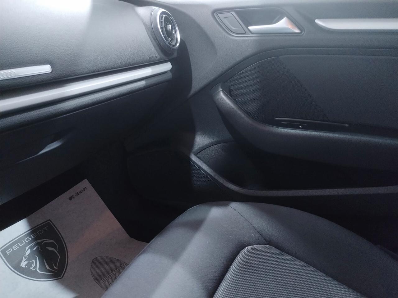 Audi A3 SPB 35 TDI S tronic Business