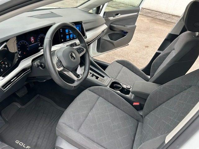 VOLKSWAGEN Golf 1.5 TGI DSG Life