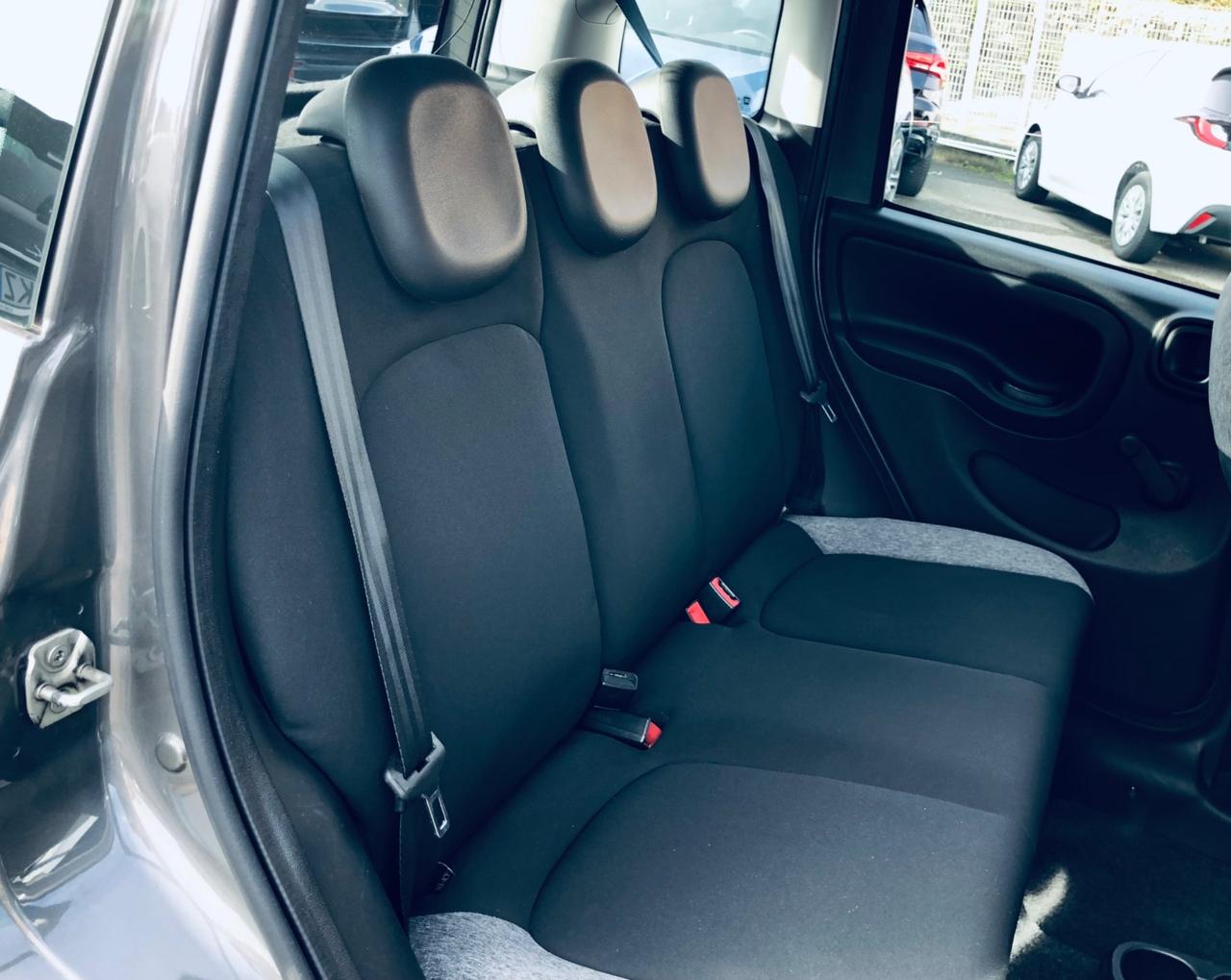 Fiat Panda 1.0 S&S Hybrid City Life NEOPATENTATI