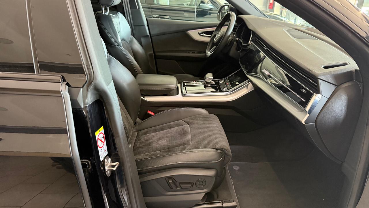 Audi Q8 50 TDI 286 CV quattro S LINE