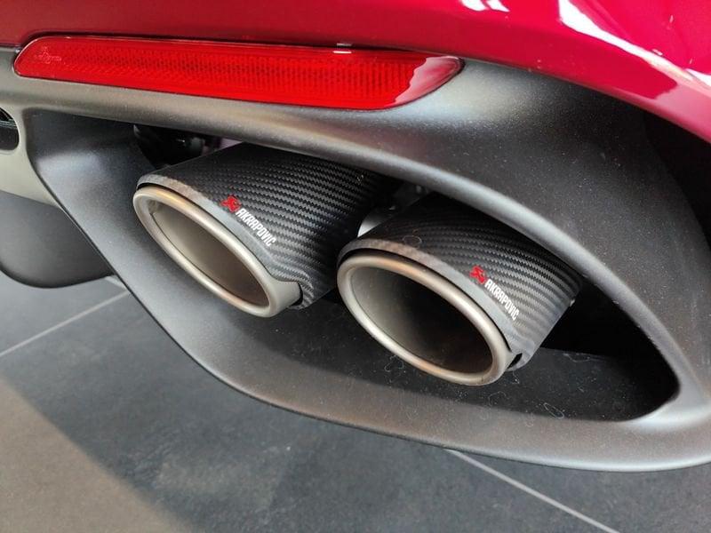 Alfa Romeo Giulia Quadrifoglio V6 520 CvQuadrifoglio Collezione