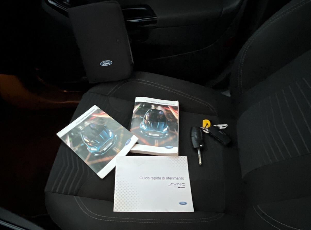 Ford Fiesta 1.5 TDCi 75CV 5 porte Titanium