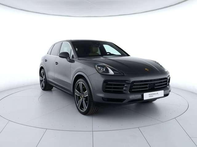 Porsche Cayenne 3.0 e-hybrid tiptronic