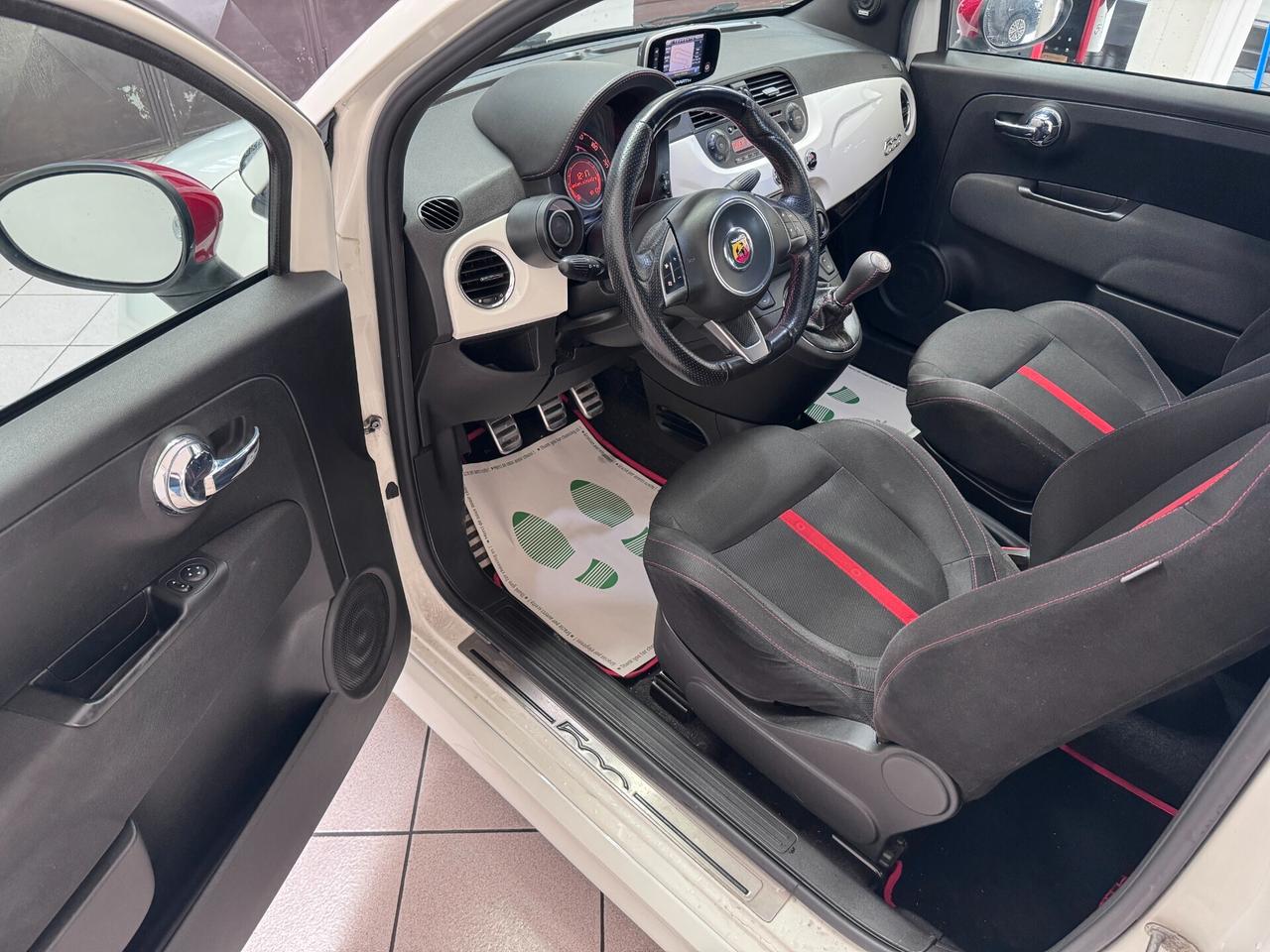 Abarth 500 1.4 Turbo T-Jet 135cv 595 Turismo