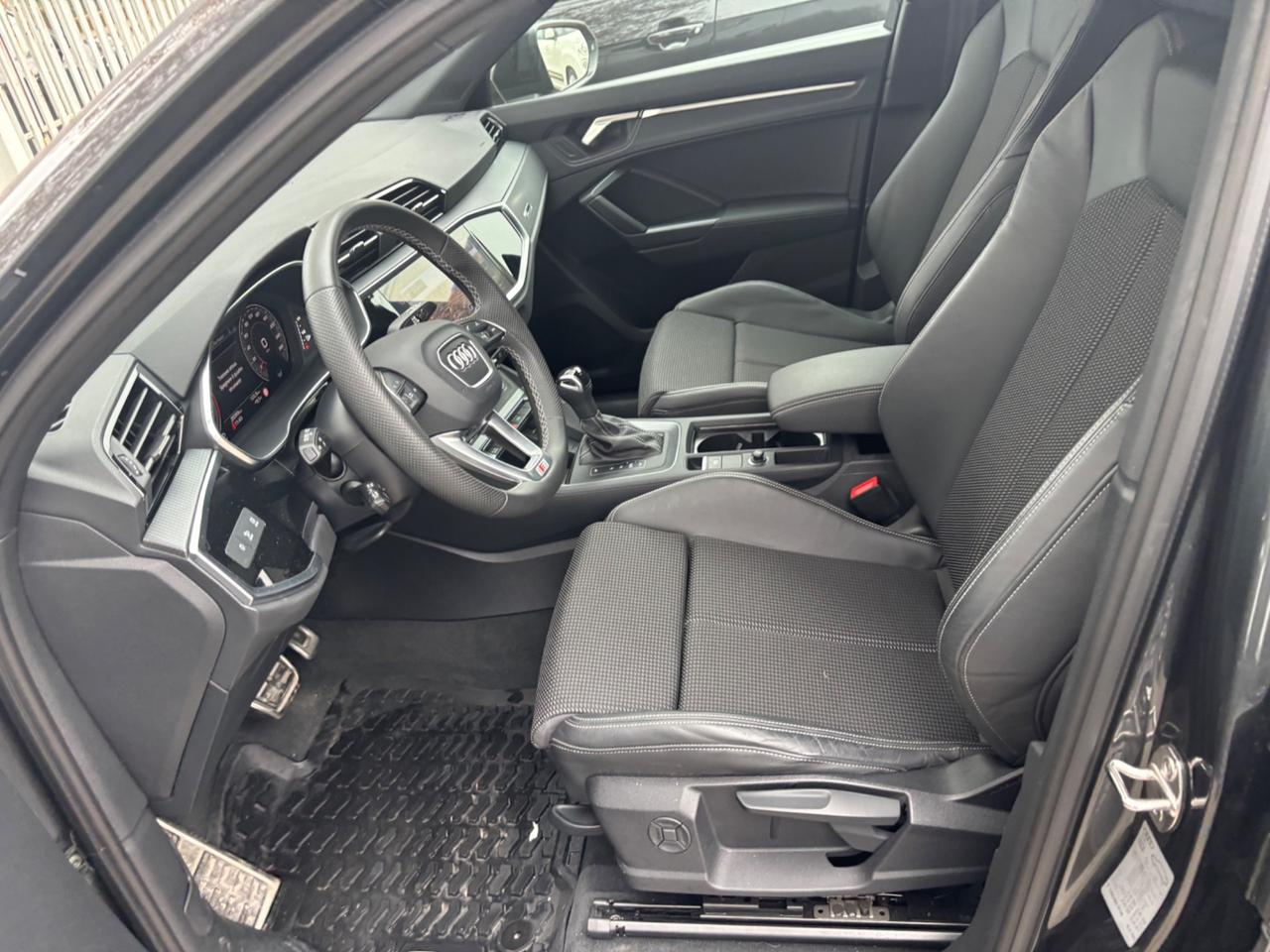 Audi Q3 35 TDI S tronic line edition