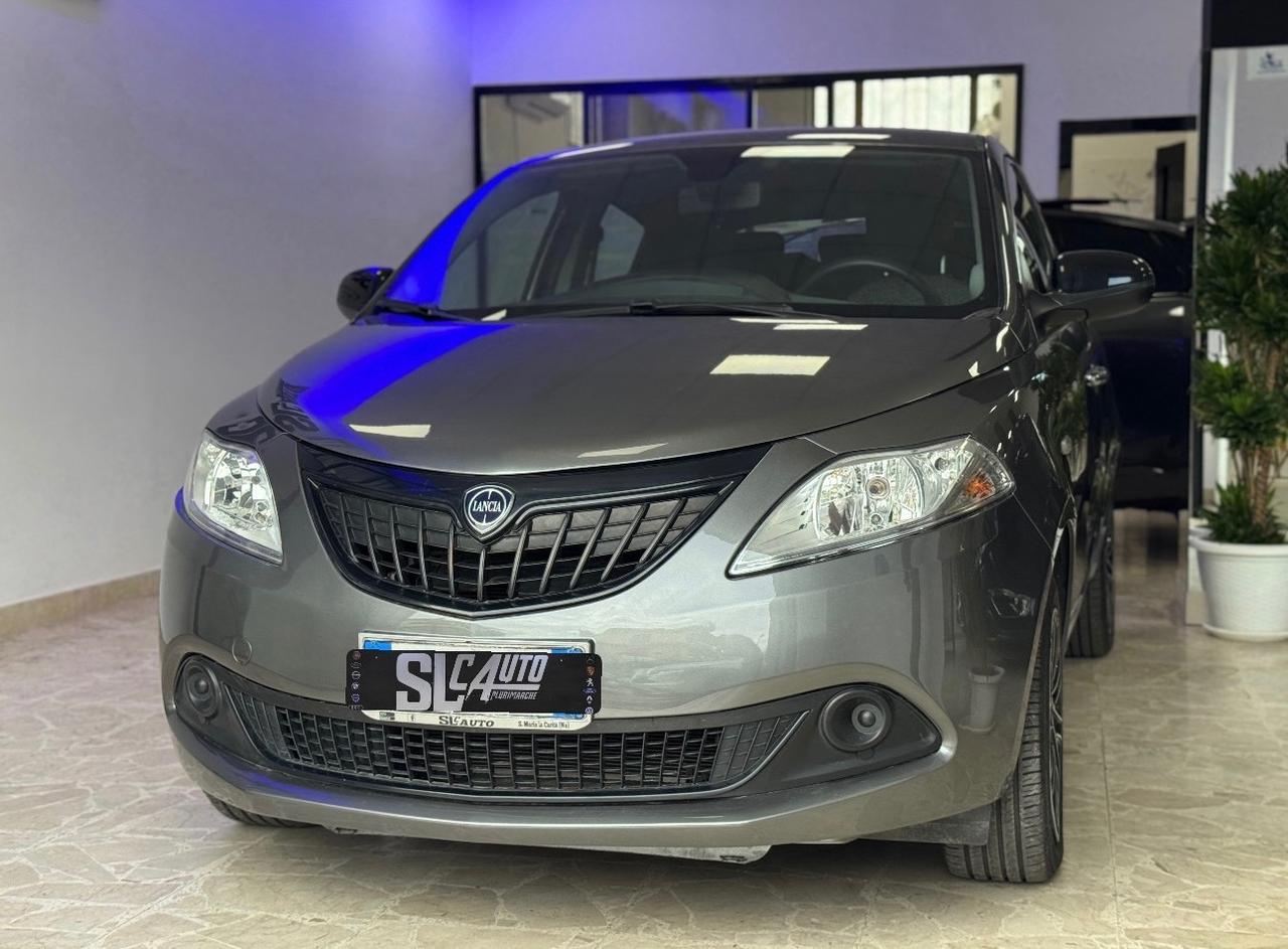 Lancia Ypsilon 1.0 FireFly 5 porte S&S Hybrid Alberta Ferretti