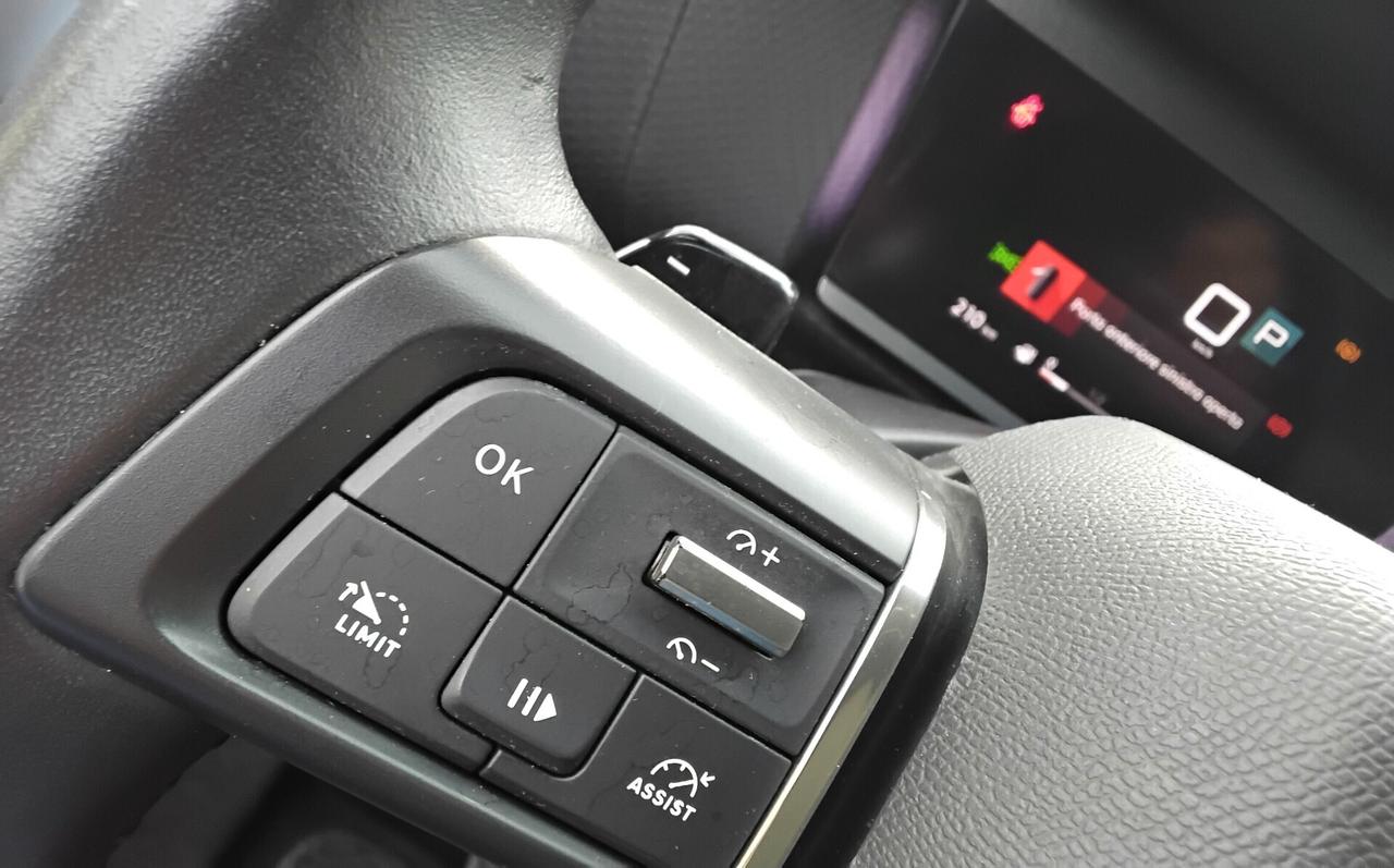Citroen C4 BlueHDi 130 S&S EAT8 Feel Pack