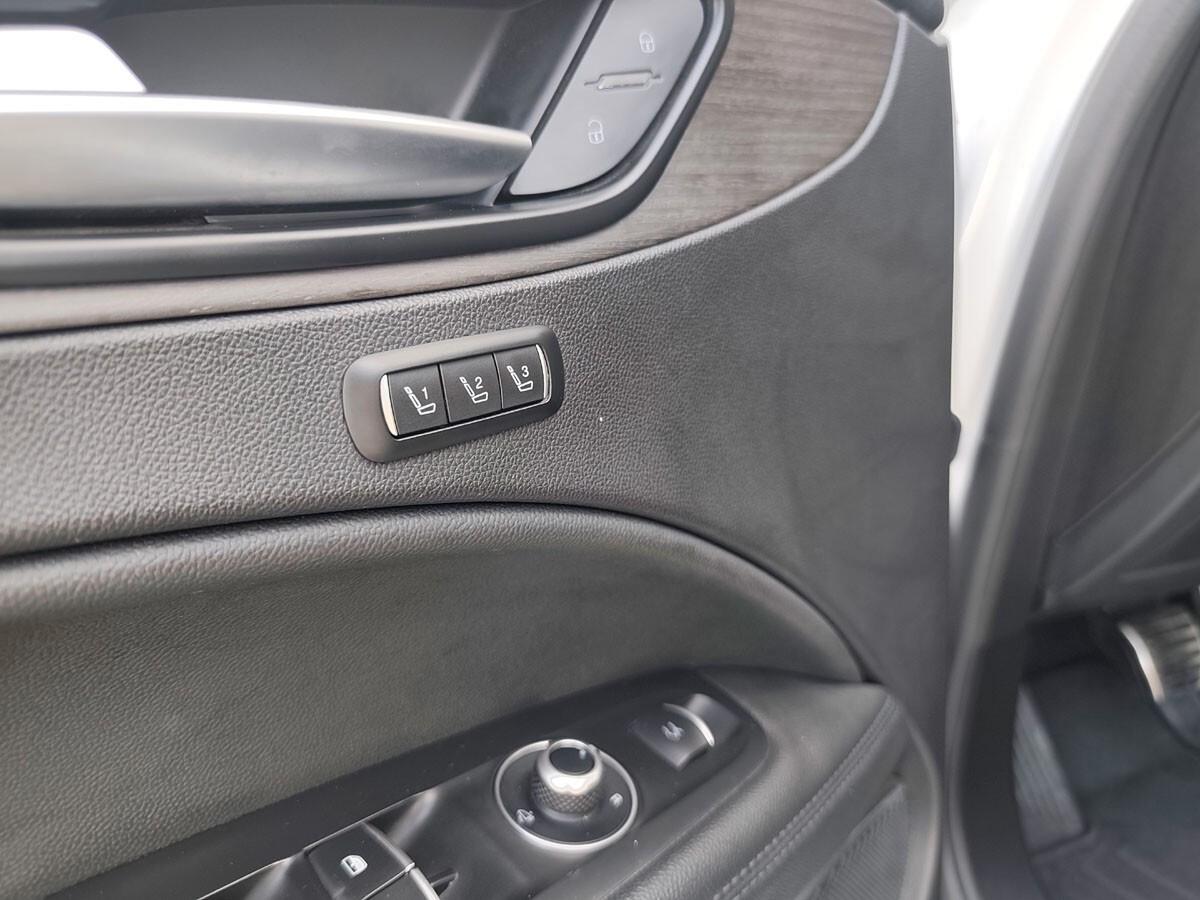 Alfa Romeo Stelvio 2.2 Turbodiesel 210 CV AT8 Q4 Ti