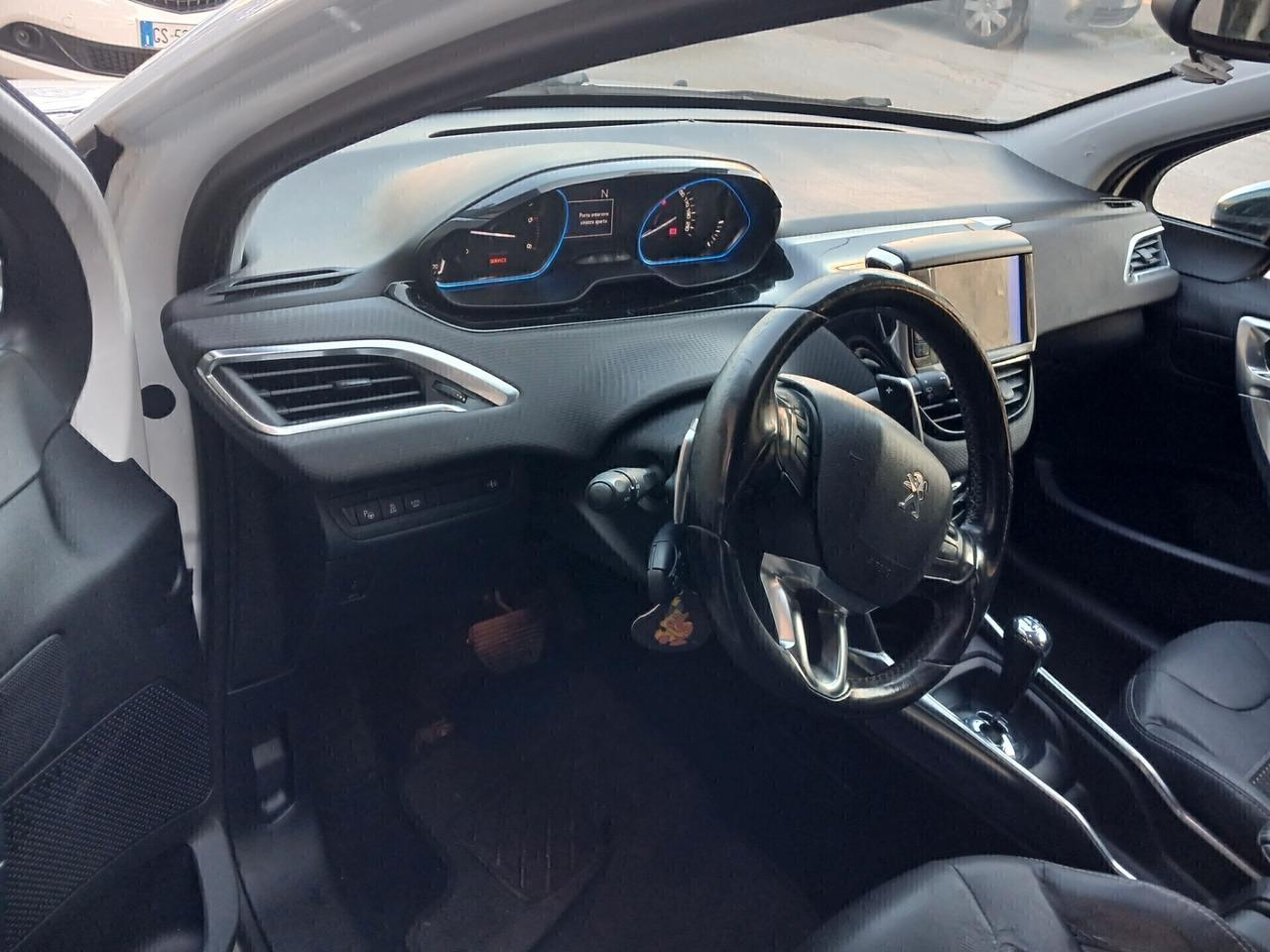 Peugeot 2008 1.6 HDi AUTOMATICA