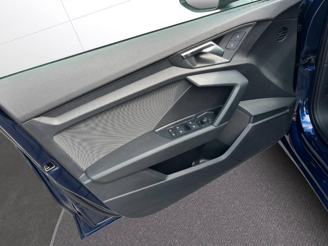 Audi A3 Sportback 30 1.0 tfsi mhev Business s-tronic