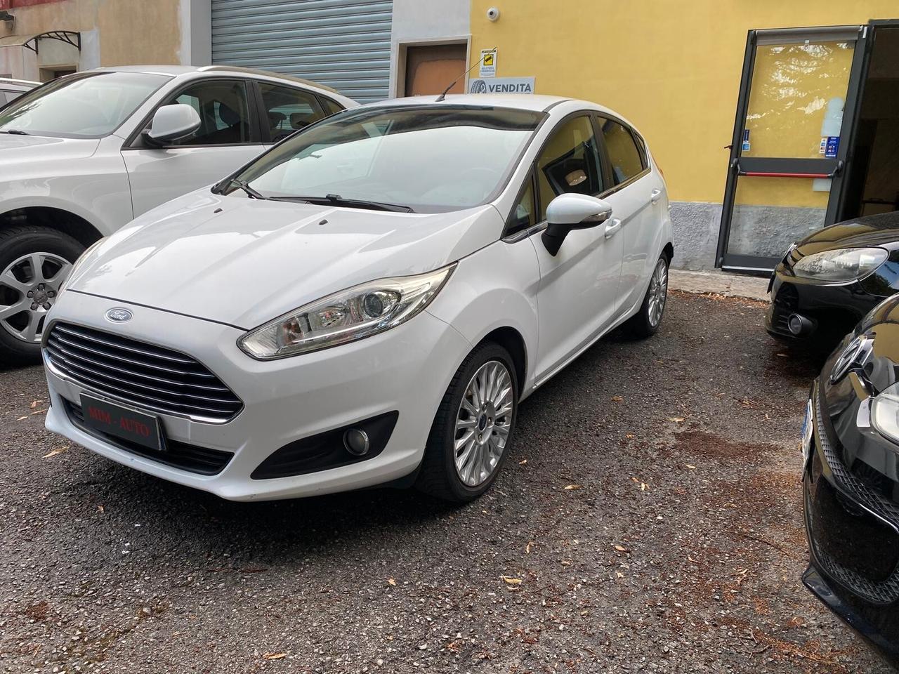 Ford Fiesta 1.5 TDCi 75CV 5 porte Titanium GARANZIA 1 ANNO