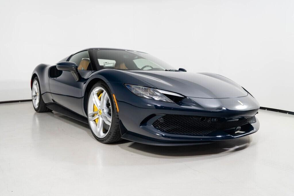 Ferrari 296 GTB NOLEGGIO LUNGO TERMINE - LEASING FULL INCLUSIVE