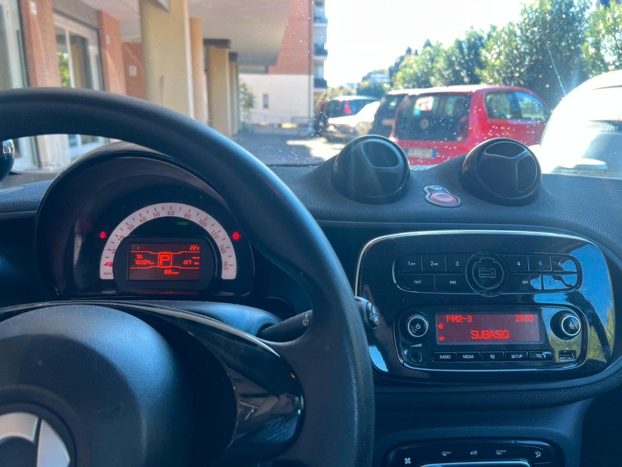 Smart fortwo eq Pure 4,6kW *Promo SD 2026*
