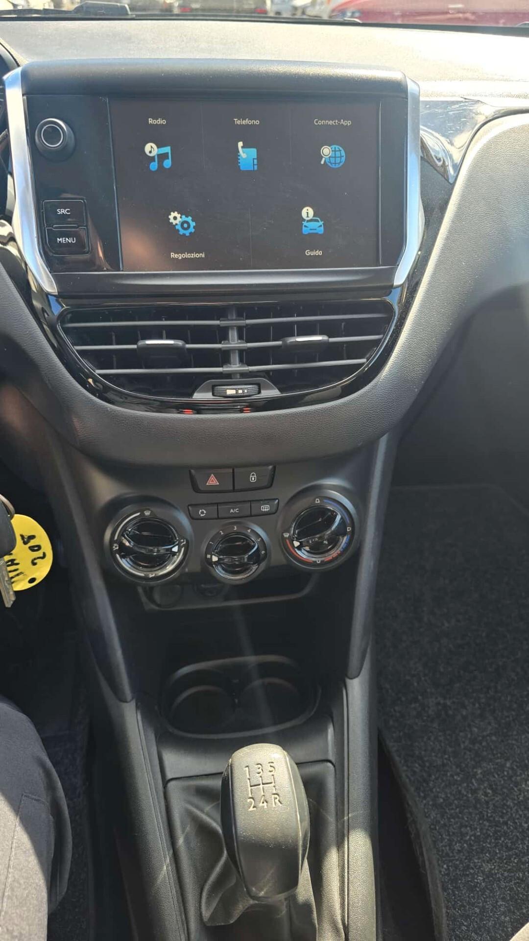 Peugeot 208 BlueHDi 75 5 porte allure