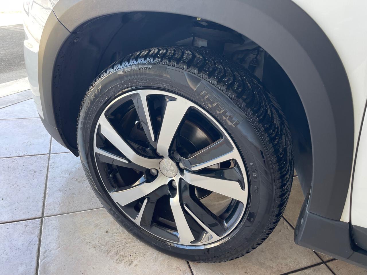 Peugeot 2008 PureTech Turbo 110 S&S Allure