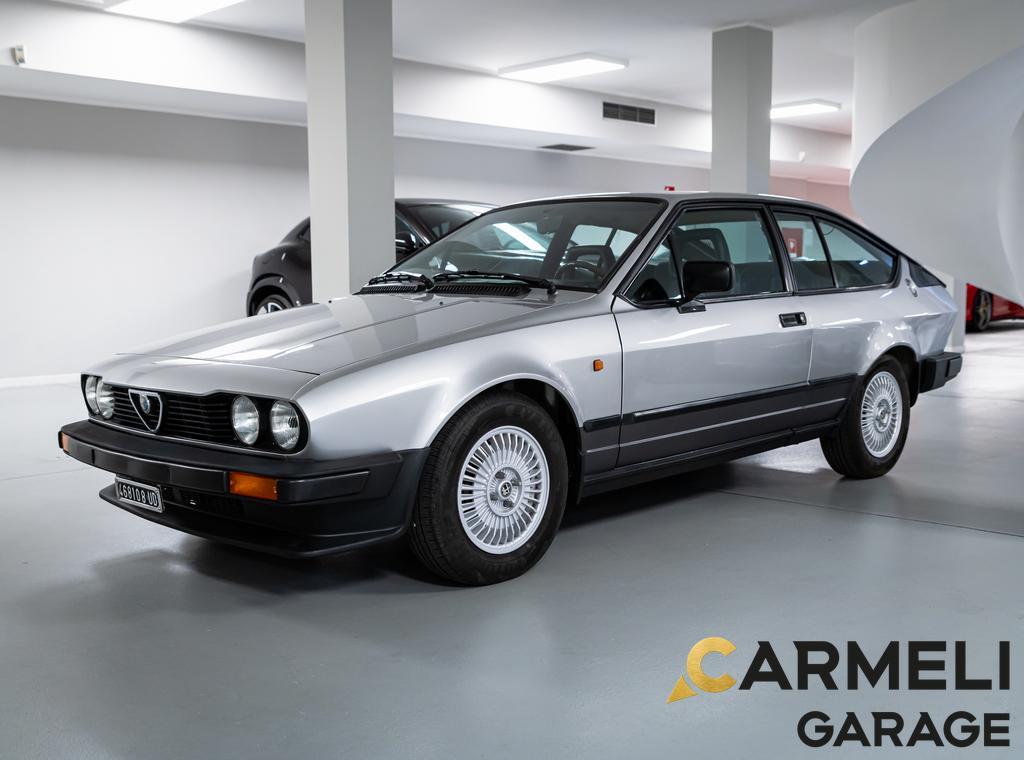 Alfa Romeo Alfetta GTV 2.0