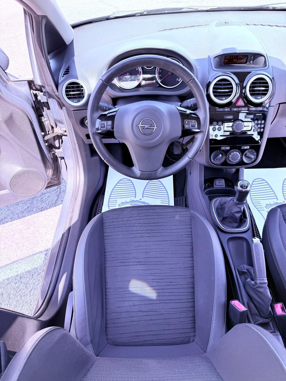 Opel Corsa 1.2 85CV 5 porte GPL-Ok neopatentati