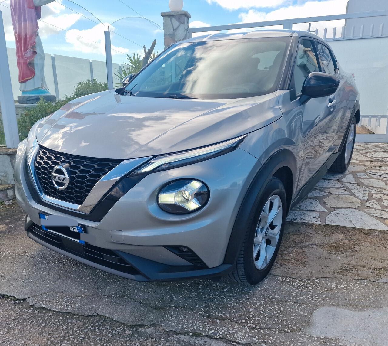 Nissan Juke 1.0 DIG-T 114 CV DCT N-Connecta