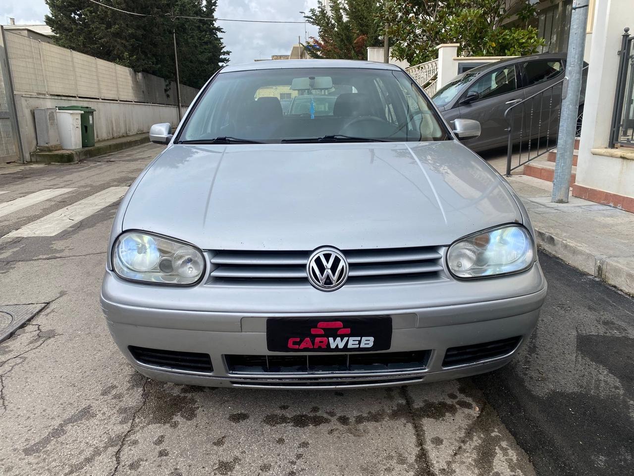 Volkswagen Golf 1.9 TDI 130CV 5p HIGHLINE 6M