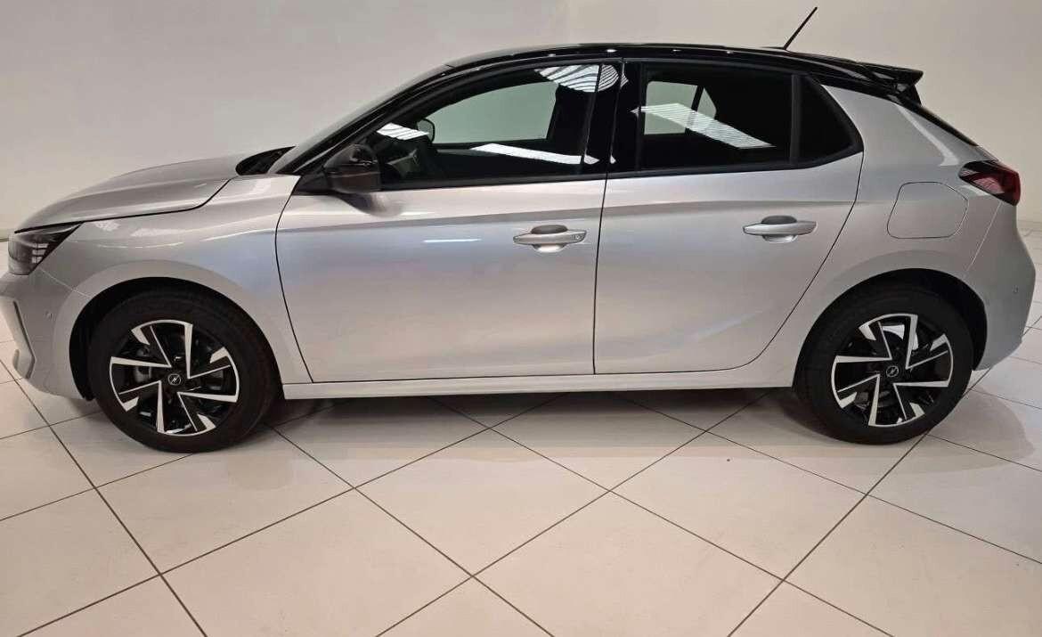 Opel Corsa 1.2 100 CV Ultimate NOLEGGIO 12 MESI