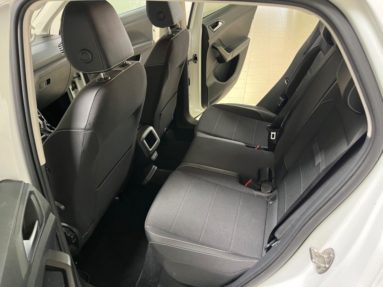 Volkswagen T-Cross 1.0 TSI 110 CV DSG Sport