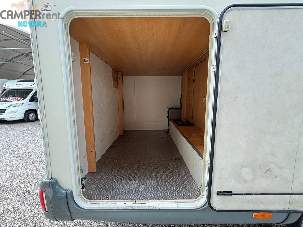 Challenger GENESIS 192 - LETTO MATRIMONIALE IN CODA E GARAGE